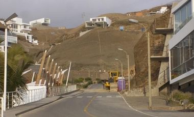 Venta de Terrreno en La Playa de Pucusana Fila 1 de 381 m²