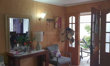 Encanto Residencial en La Calera: Hermosa Casa de 4 Dormitorios con Piscina y 3 estacionamientos