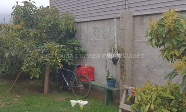 Encanto Residencial en La Calera: Hermosa Casa de 4 Dormitorios con Piscina y 3 estacionamientos