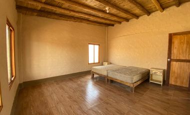 Venta de Casa de Campo en Condominio Nuevo - Chincha, El Carmen