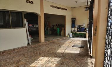 Mall del sur, Venta de casa de dos pisos con terraza en Guayaquil  (J Luna)