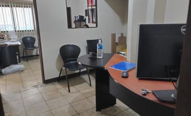 Mall del sur, Venta de casa de dos pisos con terraza en Guayaquil  (J Luna)