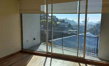 Moderno Estudio 2 ambientes en zona patrimonial Cerro Alegre