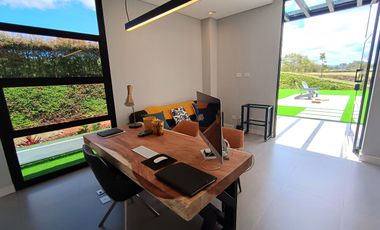 New, Modern 5 Bedroom Home in Residential Community, Heart of Llanogrande, Rionegro