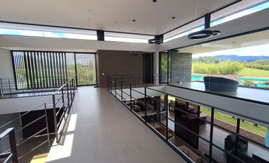 New, Modern 5 Bedroom Home in Residential Community, Heart of Llanogrande, Rionegro