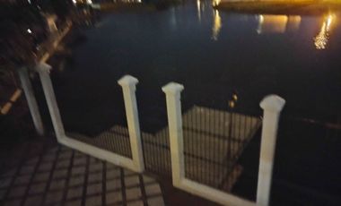 Samborondon, Venta de Linda Casa 6 Dormitorios con Vista al Rio