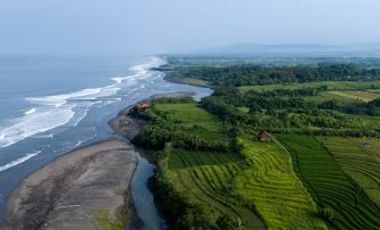 Beachfront Land In Gangga Tabanan