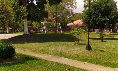 VENTA CASA CAMPESTRE HACIENDA EL CASTILLO - NEGOCIABLE