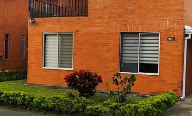 VENTA CASA CAMPESTRE HACIENDA EL CASTILLO - NEGOCIABLE