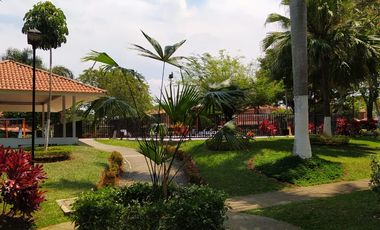 VENTA CASA CAMPESTRE HACIENDA EL CASTILLO - NEGOCIABLE