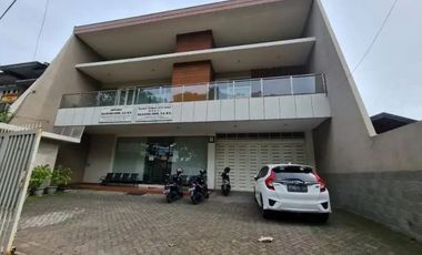 Gedung Kantor Luas 645 di Sulfat Poros Jalan kota Malang
