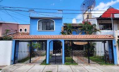 Casa en renta en Aralias, sin amueblar, 4 rec + 3 baños, Puerto Vallarta