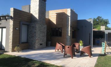 CASAQUINTA CALLE 584 N° 122 - CHIVILCOY