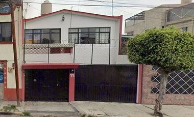 Casa en Venta en Ampliación el Sifón, Iztapalapa, CDMX.