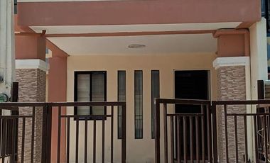 Modern, renovated, family home for rent in Imus, Cavite