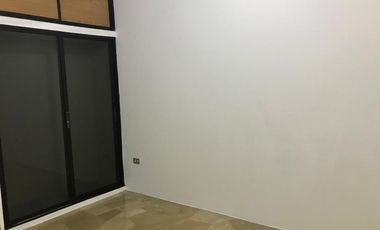 Departamento de alquiler en Kennedy Norte, 3 dormitorios, 1 parqueo.