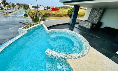 Departamento en venta amueblado con vista al mar en Fracc. Playas del Conchal Veracruz