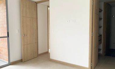 45085 Apartamento en arriendo en el sector Camino Verde