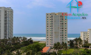 Depa con terraza y vista parcial al mar