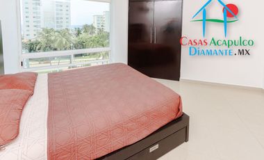 Depa con terraza y vista parcial al mar