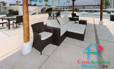 Depa con terraza y vista parcial al mar