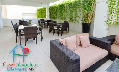 Depa con terraza y vista parcial al mar