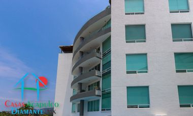 Depa con terraza y vista parcial al mar