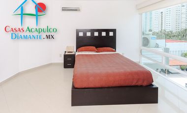 Depa con terraza y vista parcial al mar