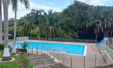 VENTA DE LOTE EN CONDOMINIO EL PARAISO  MELGAR