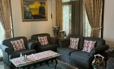 Rumah Area Komplek Sawo Cipete, 800 Meter Ke Mrt Haji Nawi