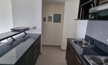Suite en Alquiler en el Edificio City Suites, 1 Habitación, 1 Baño, Piscina, Gimnasio, Parqueo, Seguridad.