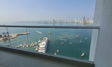 Apartamento frente a la bahía.