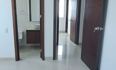 Apartamento frente a la bahía.