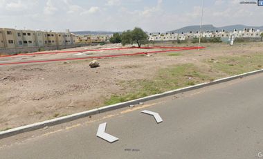 Rento Terreno Comercial sobre Avenida Principal En Ciudad Maderas Querétaro, Mcpio de El Marques con 65 metros de frente