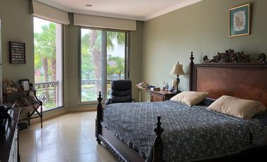Via La Costa, Renta de Hermosa Casa 4 Dorm. Full Amoblada con Piscina