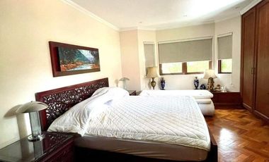 5 Bedroom House for Sale in Ayala Alabang Village