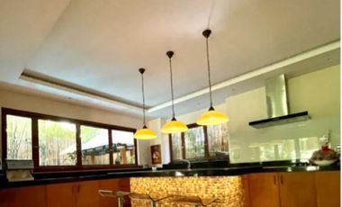 5 Bedroom House for Sale in Ayala Alabang Village