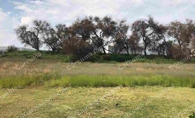 EXCELENTE TERRENO EN RENTA EN PUERTO INTERIOR 10,500 M2 PARA CONSTRUCCION A SU MEDIDA