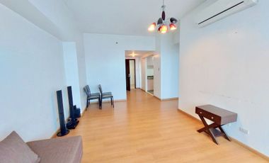 2 Bedroom with parking For Sale at St. Francis Shangri-la