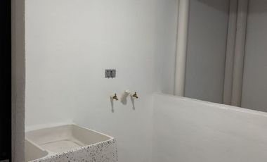 RENTA EXCELENTE DEPARTAMENTO EN PLANTA BAJA CON 35M2 DE TERRAZA, CLAUSTROS DEL CAMPESTRE III PRIVADA