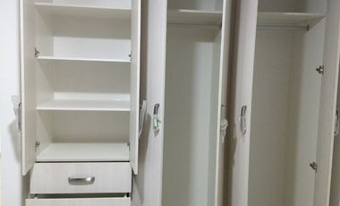 RENTA EXCELENTE DEPARTAMENTO EN PLANTA BAJA CON 35M2 DE TERRAZA, CLAUSTROS DEL CAMPESTRE III PRIVADA