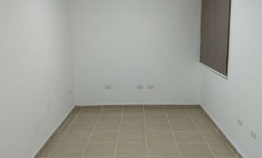 RENTA EXCELENTE DEPARTAMENTO EN PLANTA BAJA CON 35M2 DE TERRAZA, CLAUSTROS DEL CAMPESTRE III PRIVADA