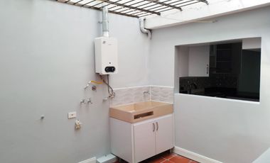 PR19728 Casa Comercial en venta en el sector Guayabal