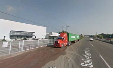 Nave Industrial en Venta en Celaya, Guanajuato. 		$79,000,000