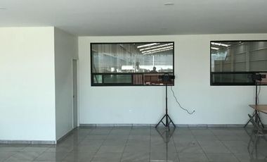 Nave Industrial en Venta en Celaya, Guanajuato. 		$30,136,320