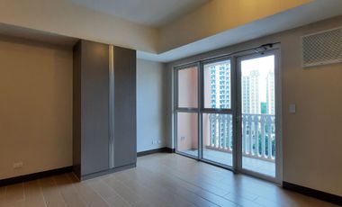 Studio condo for sale in Mckinley Hill ready for occupancy