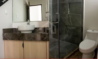HERMOSA CASA CON JARDÍN Y CASA CLUB CON ALBERCA, FRACCIONAMIENTO EL CIELO II, LEÓN, GUANAJUATO