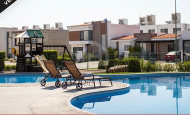 HERMOSA CASA CON JARDÍN Y CASA CLUB CON ALBERCA, FRACCIONAMIENTO EL CIELO II, LEÓN, GUANAJUATO