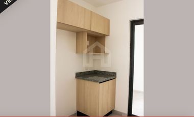 HERMOSA CASA CON JARDÍN Y CASA CLUB CON ALBERCA, FRACCIONAMIENTO EL CIELO II, LEÓN, GUANAJUATO