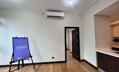 LUXURY RENT TO OWN 2 BEDROOM CONDO IN WESTIN RESIDENCES AT ORTIGAS NEAR SHANGRILA AND SM MEGAMALL